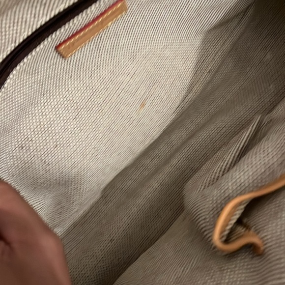 Dooney and Bourke satchel - Picture 4 of 4